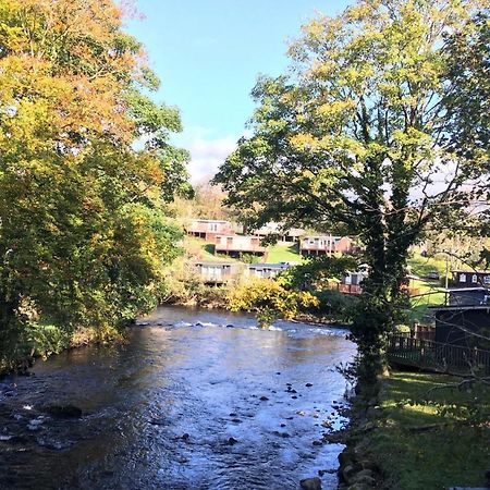 Snowdonia Cottage Glan Gwna Holiday Park Caernarfon Extérieur photo